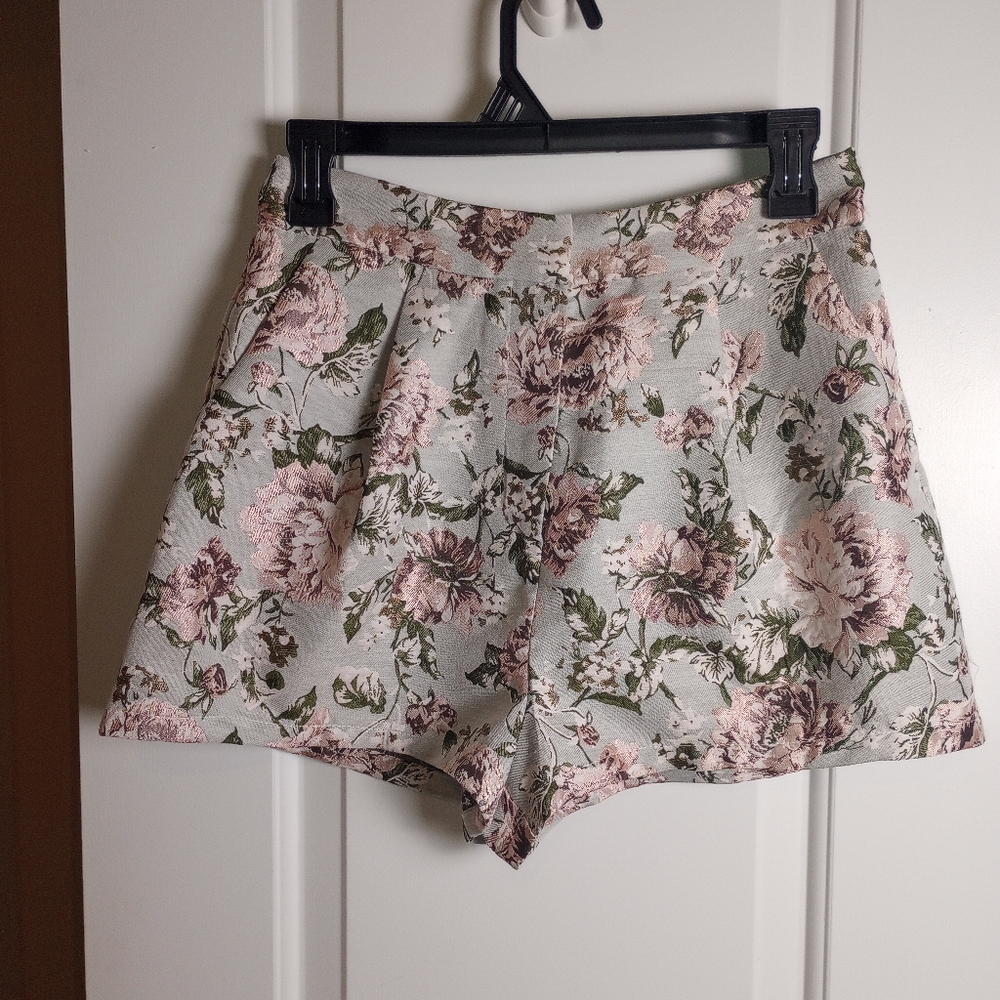 Moodie High Waist Pink and Green Shorts